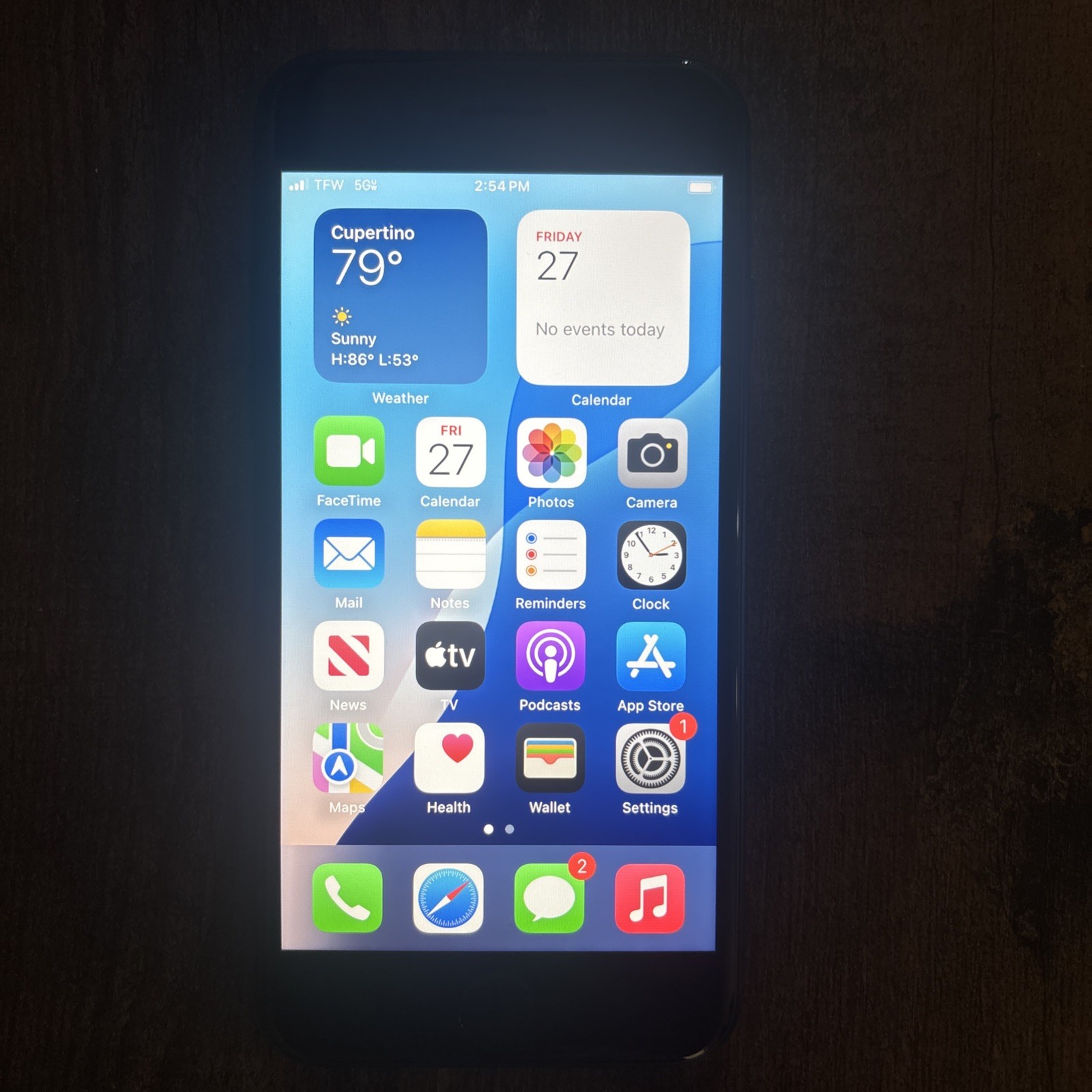 iPhone SE 3rd Gen real photo